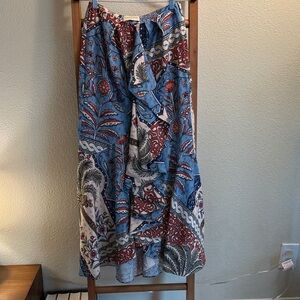 ENCANTADORE Floral Patterned Maxi Skirt
